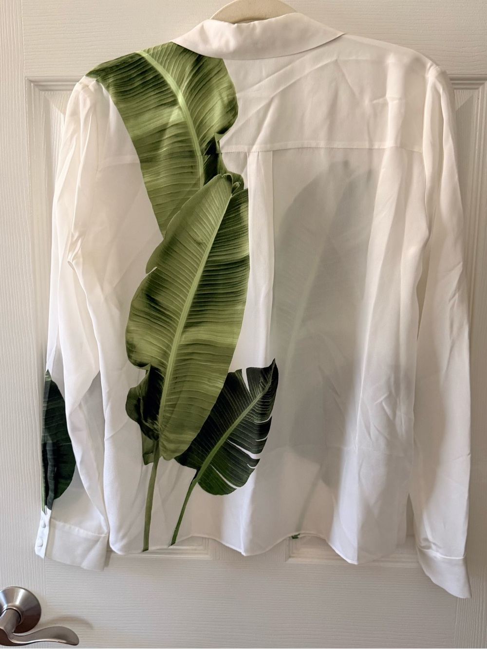 Alice + Olivia Willa Silk Blouse Jungle Palm - Picture 5 of 8